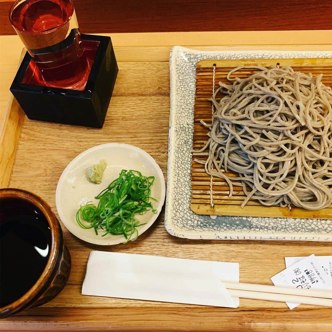 前川泰之さんのインスタグラム写真 - (前川泰之Instagram)「皆さん、今日は！ちょうど今ランチ食べたところです。日本酒もつけちゃいました〜^_^ #ランチ #日本酒」6月15日 12時14分 - maekawa_yasuyuki_official