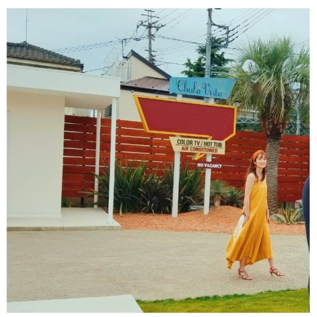 高梨臨さんのインスタグラム写真 - (高梨臨Instagram)「アンドガール7月号発売中。 水際ファッションの企画、カラフルで楽しかった(^ ^) #andgirl @andgirl_jp」6月15日 12時40分 - rintakanashi_official