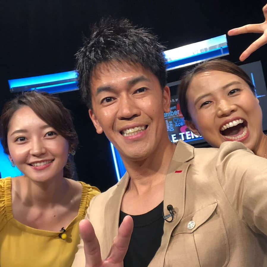 平野 早矢香さんのインスタグラム写真 - (平野 早矢香Instagram)「ジャパンオープン、そして卓球ジャパンをご覧いただいた皆さんありがとうございました😊  明日6月16日(日)のオンエア情報です‼️ TBS サンデーモーニング 午前8:00〜  テレビ東京系列  16:00〜17:15 BSテレ東  16:00〜17:30 こちらはジャパンオープンの試合を解説します。  さぁ、明日はみんなで平野美宇選手を応援しましょう📣よろしくお願いします😊  #卓球  #ジャパンオープン  #解説  #女子シングル  #平野美宇選手  #対戦は  #佐藤瞳選手  #平野美宇選手が明日の準決勝へ  #ミックスダブルス  #張本智和選手  #早田ひな選手  #準優勝  #はりひなペアと  #佐藤瞳選手は  #中国選手を破る大健闘  #明日もみんなで応援しましょう  #サンデーモーニング  #ジャパンオープン解説  #私も頑張ります」6月15日 23時33分 - sayakahirano0324