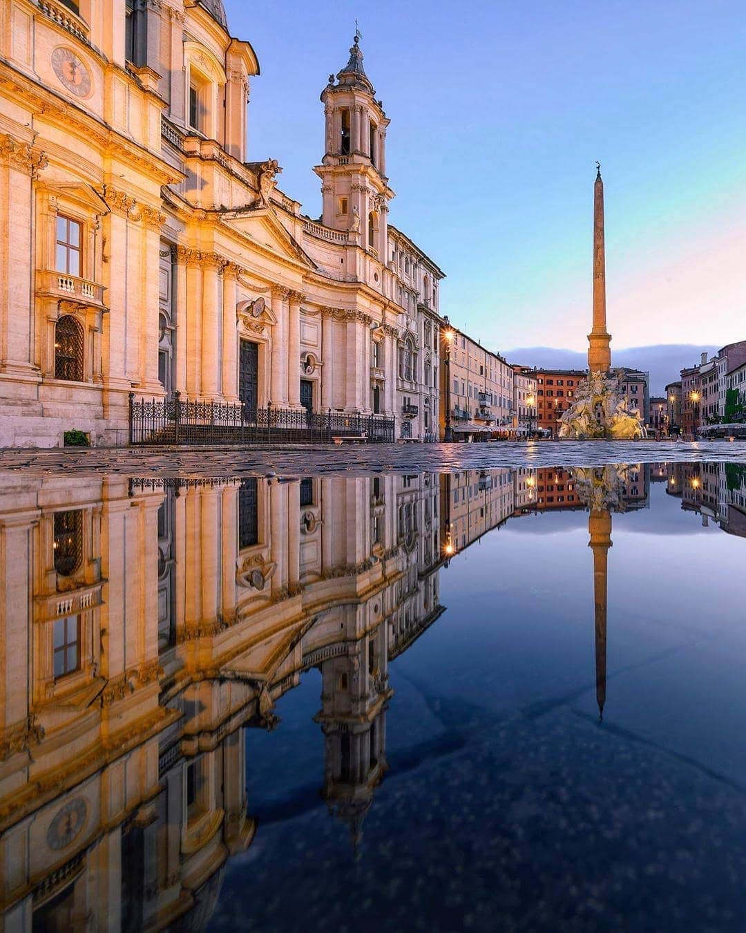 BEAUTIFUL DESTINATIONSさんのインスタグラム写真 - (BEAUTIFUL DESTINATIONSInstagram)「"Piazza Navona is one of the largest and most beautiful piazza squares in Rome with three impressive fountains, including la Fontana dei Quattro Fiumi with its large obelisk at the centre." Have you ever been to Piazza Navona? (📷: @sassychris1 📍: Piazza Navona)」6月15日 22時07分 - beautifuldestinations