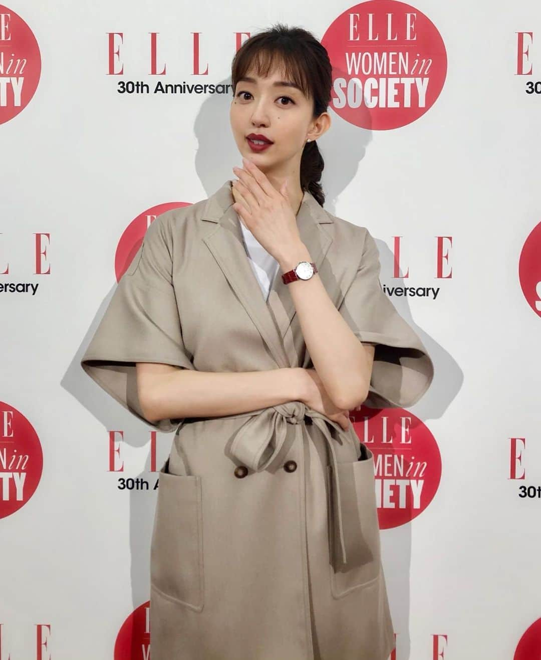 松島花さんのインスタグラム写真 - (松島花Instagram)「: 今日は、渋谷ヒカリエで行われた 'ELLE WOMAN SOCIETY'のイベントにて 時計ブランド'LONGINES'のステージで  トークショーをしました🤗🎤⌚️✨ お足元の悪い中☔️ご来場下さった皆さま❣️ ありがとうございます🙏🏻 もっとお話したいことがあり... 時間が足りませんでした😲笑🎵 素敵な時計と共に毎日を豊かにしたいですね🍀 : #LGCtokyo #longines #elle #30thanniversary  #ellewomaninsociety #shibuya #tokyo #hikarie #longineswatch #watch #fashion #talkshow」6月15日 22時26分 - hana_matsushima_official