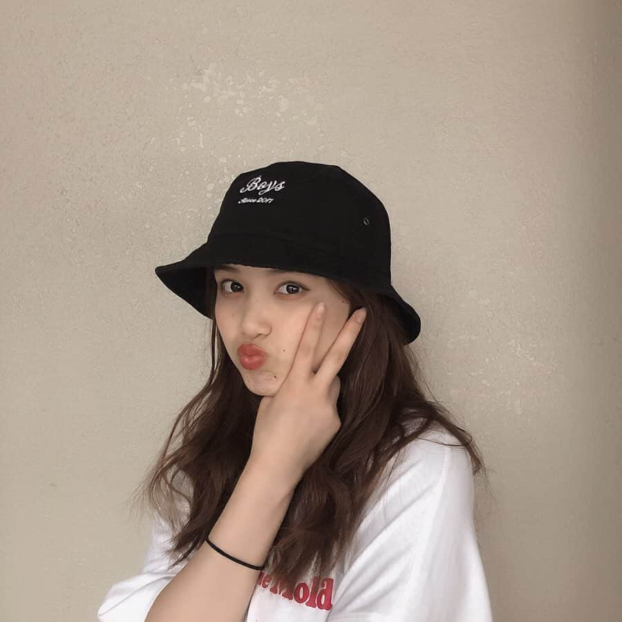 遊馬萌弥さんのインスタグラム写真 - (遊馬萌弥Instagram)「・ bucket hat @thebackofboys_official  @heita_low  cuuuuuute!!!❤︎ 너무 귀여워~~~❤︎❤︎ #thebackofboys #tbob  #buckethat #dailylook  #데일리룩」6月15日 23時02分 - meiya_yuma