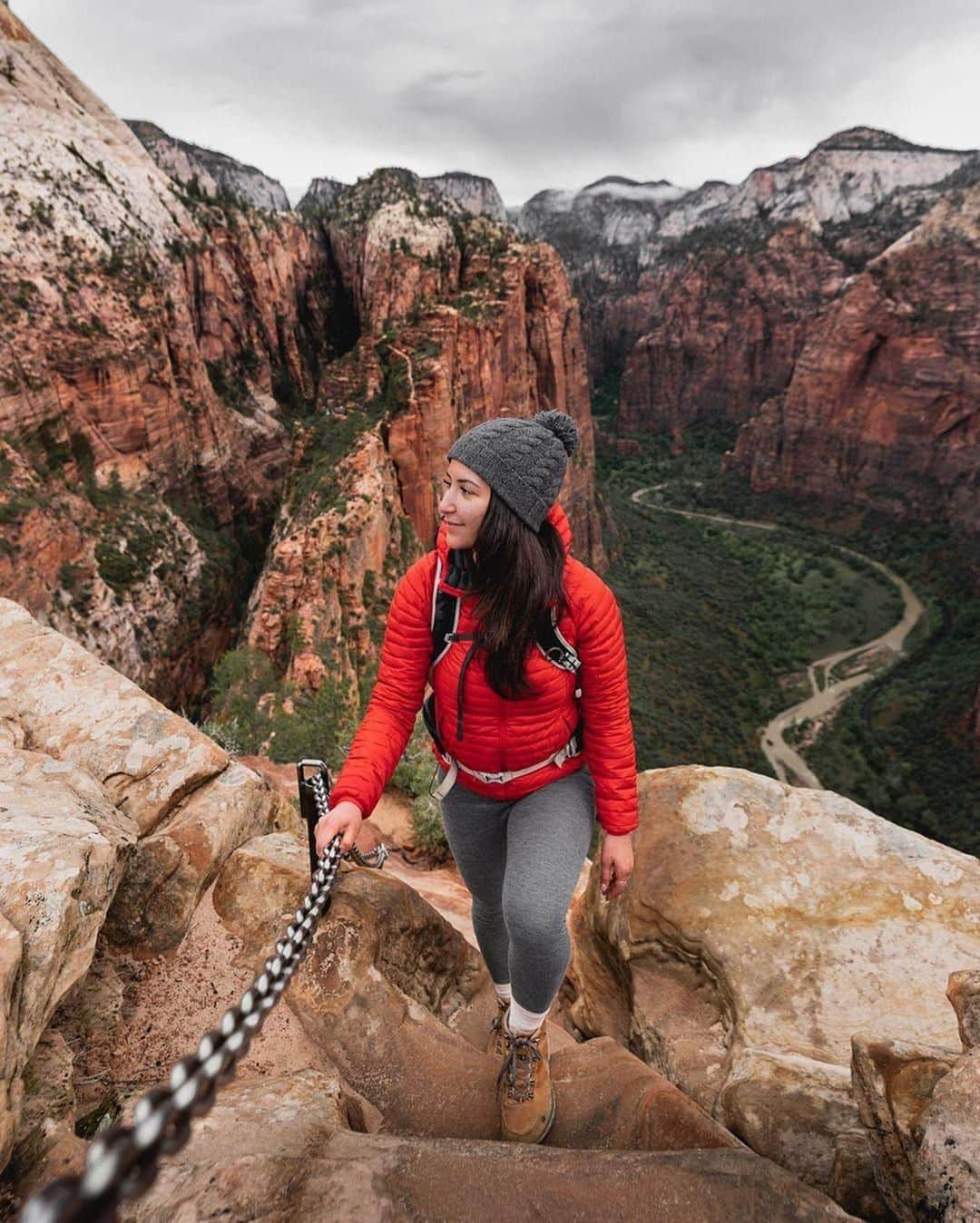 エディー・バウアーさんのインスタグラム写真 - (エディー・バウアーInstagram)「Adventure is always on the horizon. Tell us about your upcoming adventures with #WhyIHike 📷: @angelaliggs」6月15日 23時30分 - eddiebauer