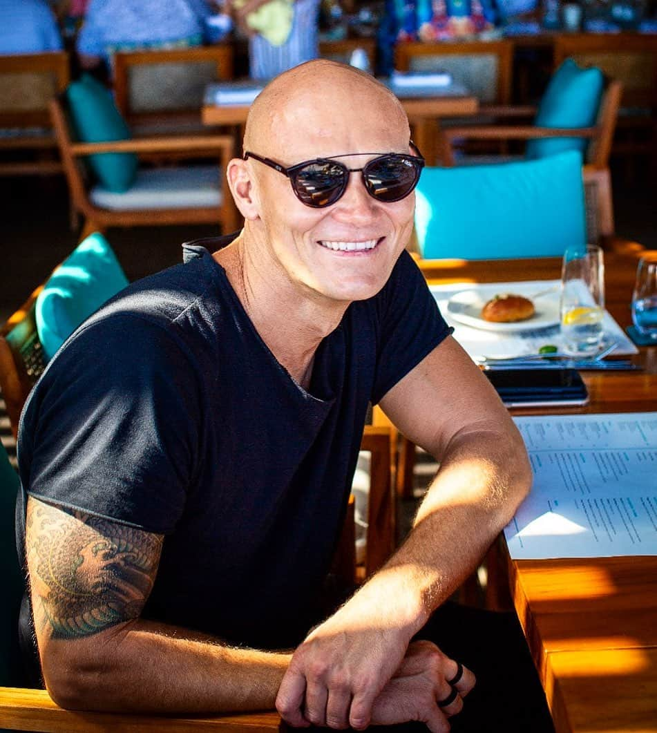 マイケル・クリムさんのインスタグラム写真 - (マイケル・クリムInstagram)「It’s almost that time of the week again! @seasaltseminyak Sunday brunch at @alilaseminyak 📸@almazovadasha #alila #bali #chandonid #seasalt @quayaustralia」6月15日 15時06分 - michaelklim1