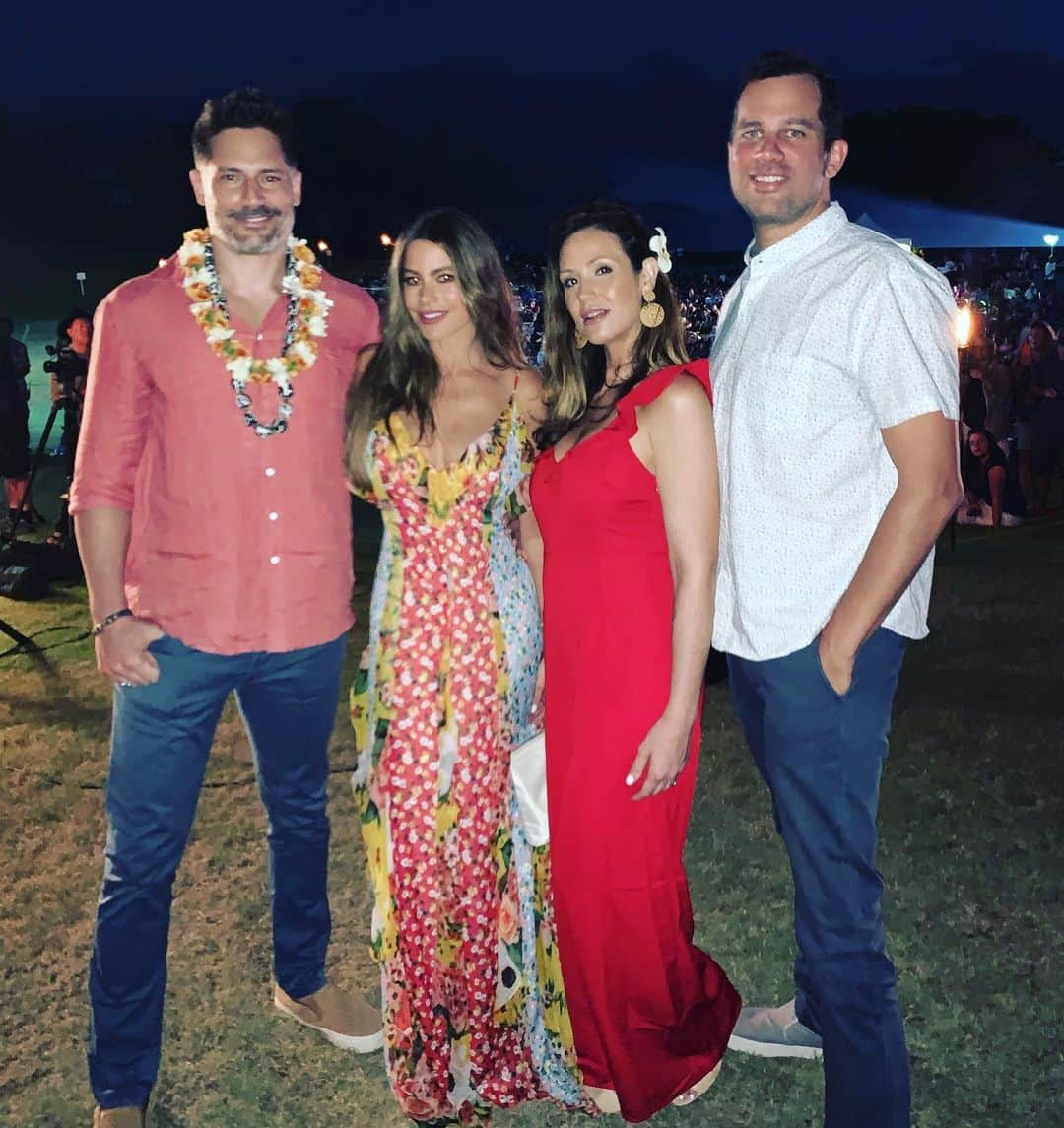 ソフィア・ベルガラさんのインスタグラム写真 - (ソフィア・ベルガラInstagram)「Family affair ⚾️⚾️⚾️ #bottomofthe9thmovie @mauifilmfest  So much fun tonight! Thanks to everyone that came to see the movie!!!😍❤️😍」6月15日 15時17分 - sofiavergara