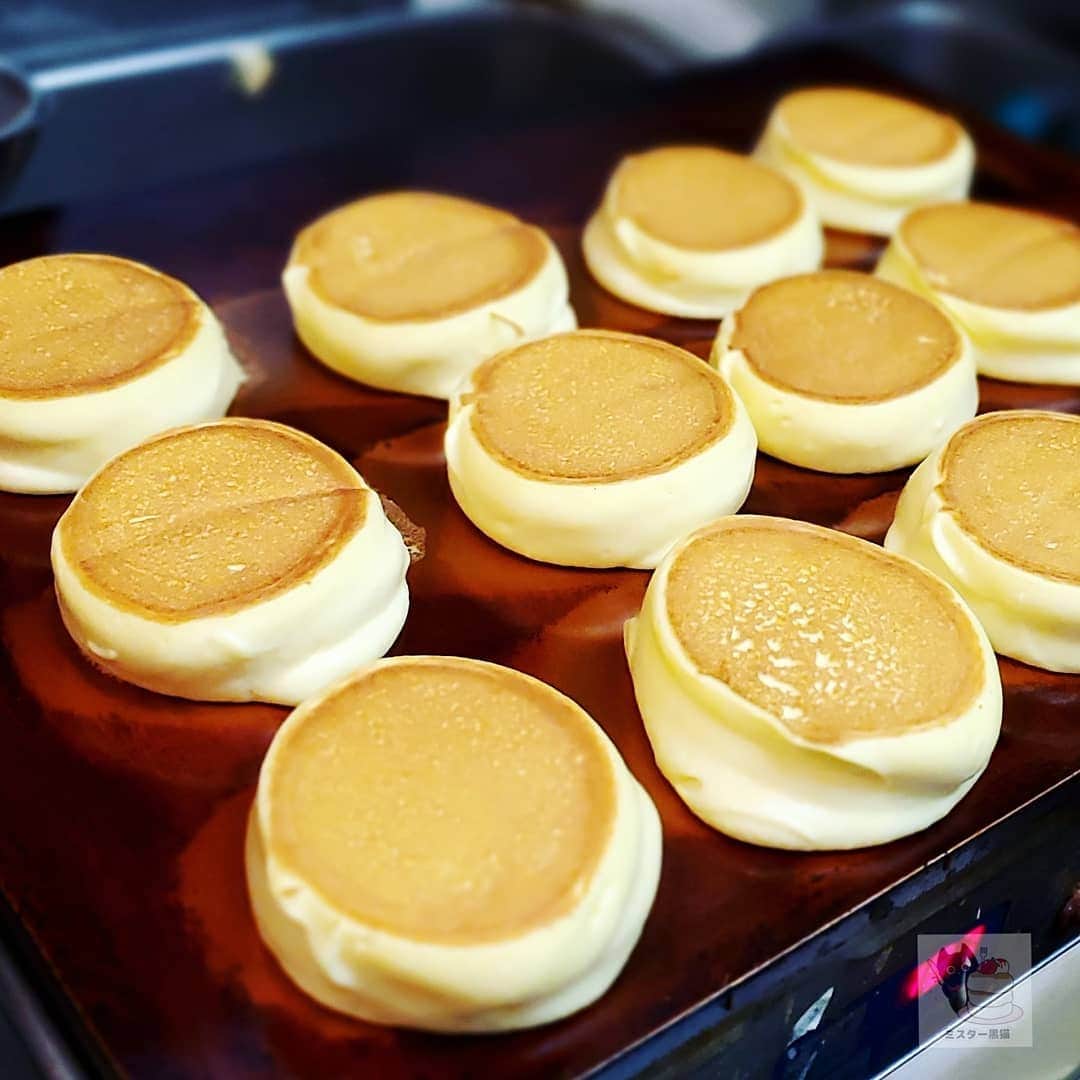 ミスター黒猫（黒猫仙人）のグルメインスタ