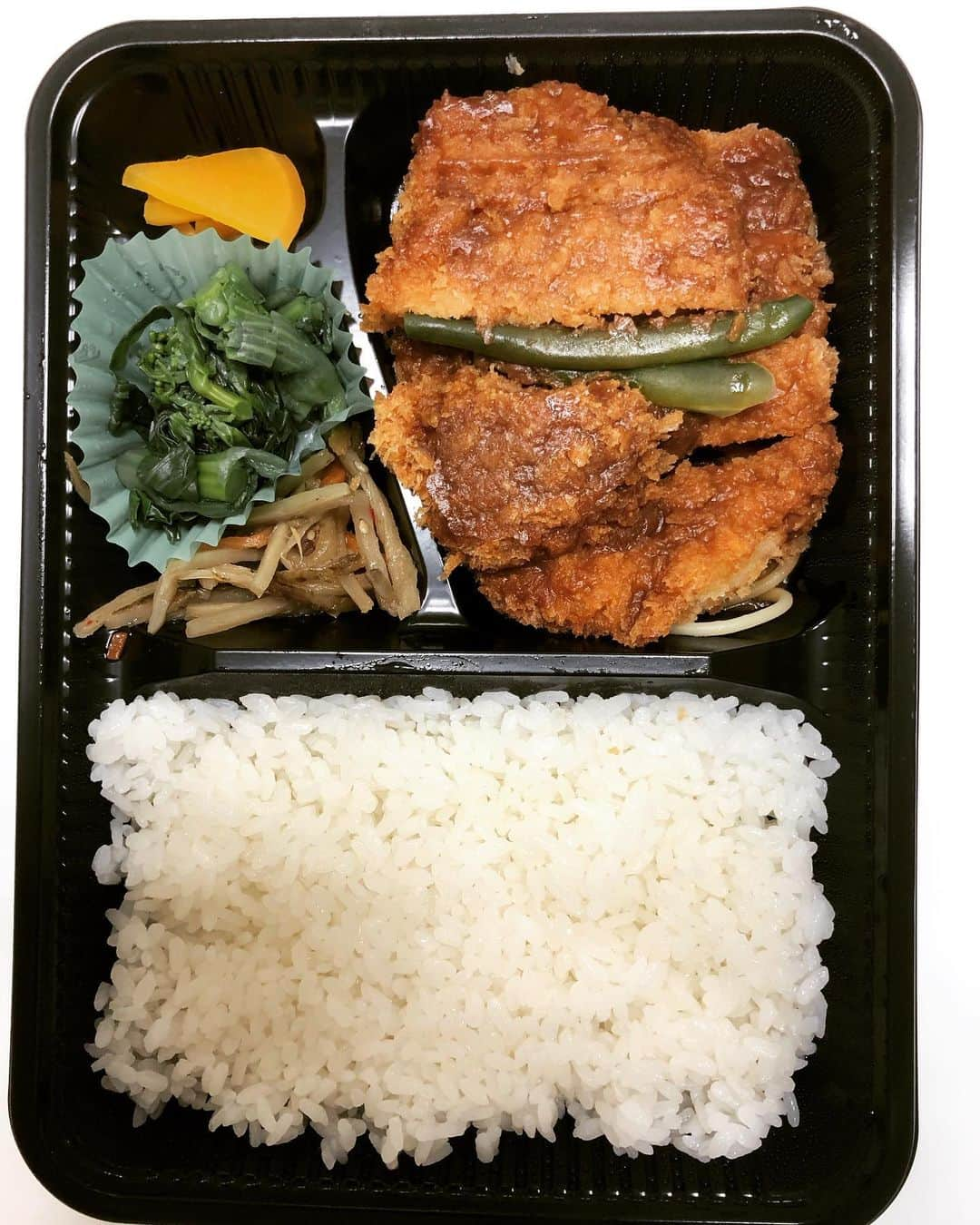 バカリズムさんのインスタグラム写真 - (バカリズムInstagram)「いいすぽ飯」6月15日 16時38分 - bakarhythm