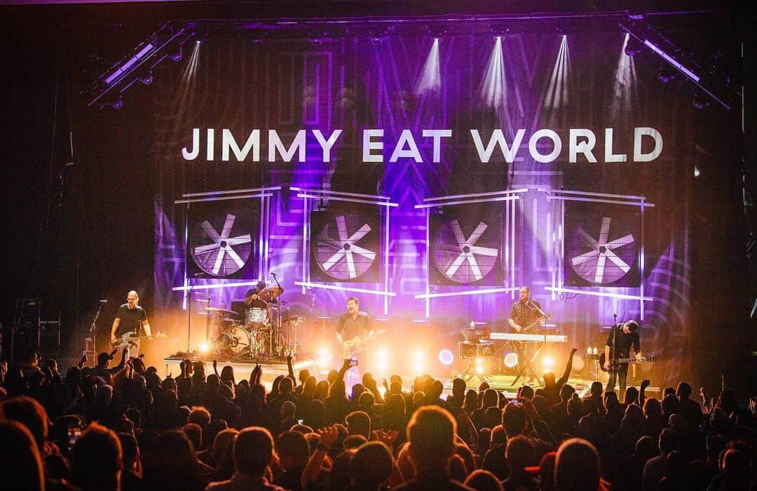 Jimmy Eat Worldのインスタグラム：「Thank you, L.A. What an incredible first night of the tour. @greek_theatre 📸 @ohalfin」