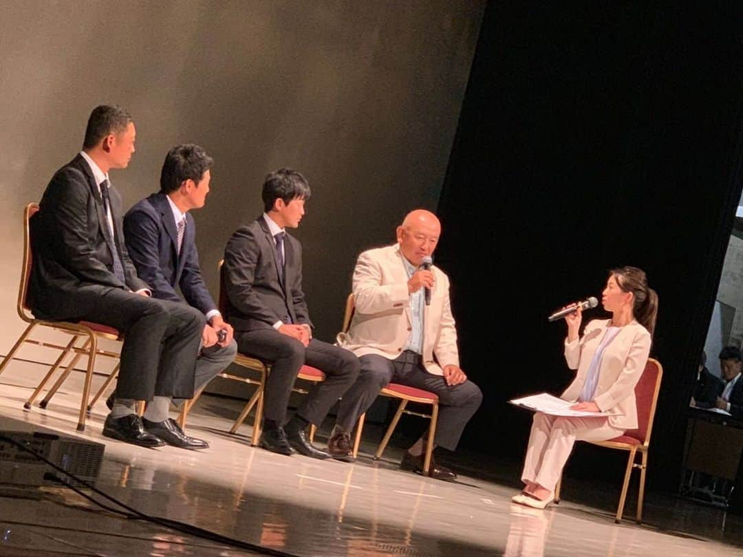 羽村亜美さんのインスタグラム写真 - (羽村亜美Instagram)「#第90回都市対抗野球大会 #組み合わせ抽選会 #監督トークショー #堀井哲也 監督 #JR東日本 #シティライト岡山 #桐山拓也 監督 #大塚健司 監督 #宮崎梅田学園 #室田信正 監督 #ヤマハ」6月15日 17時18分 - amihamura