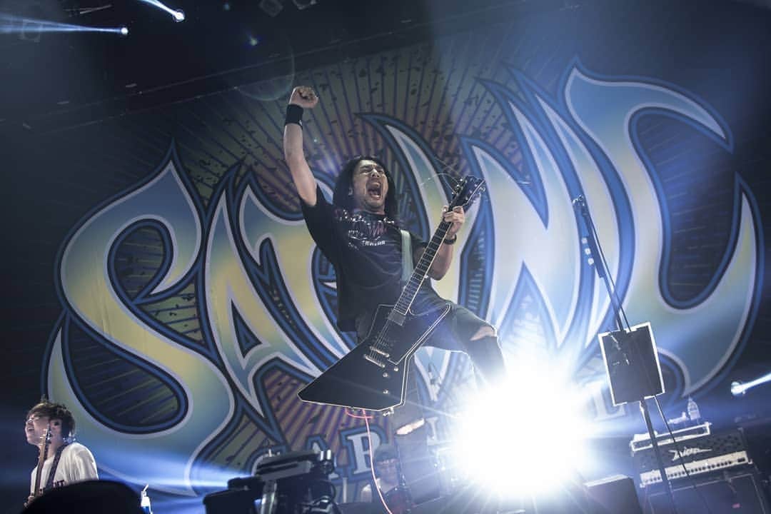 のインスタグラム：「6/15(土) 幕張メッセ国際展示場９ー１１ホール “SATANIC CARNIVAL'19” photo by @hayachinphoto」