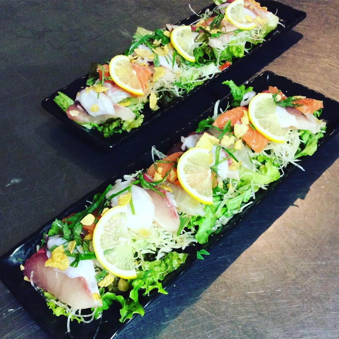 知床漁場枚方駅前店のグルメインスタ