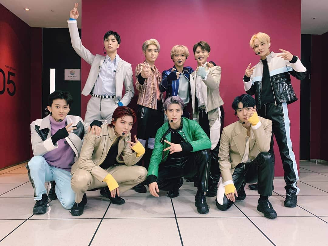 NCT 127さんのインスタグラム写真 - (NCT 127Instagram)「#음악중심  #NCT127 〖 #SUPERHUMAN 〗 #WE_ARE_SUPERHUMAN #NCT127_SUPERHUMAN」6月15日 18時13分 - nct127