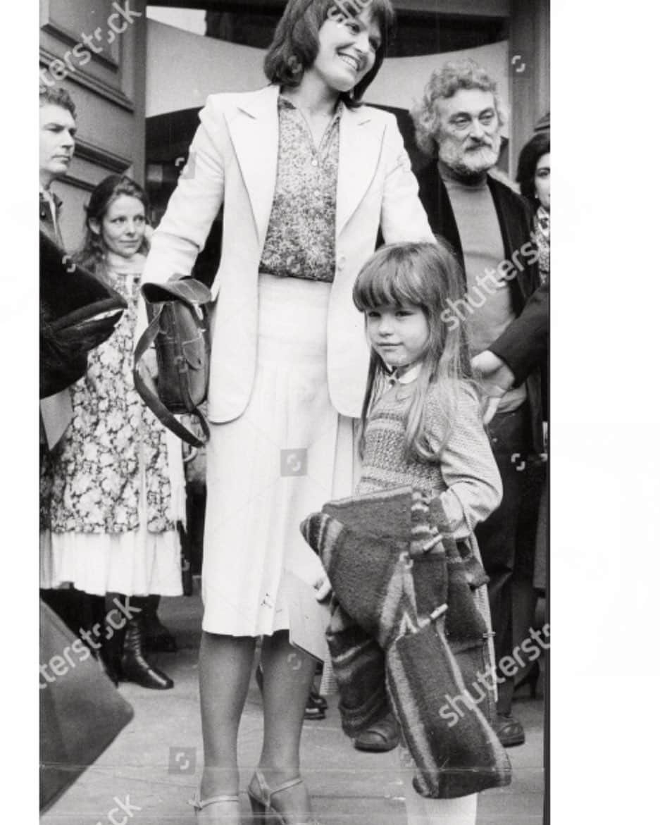 ケイト・ベッキンセイルさんのインスタグラム写真 - (ケイト・ベッキンセイルInstagram)「Don’t be fooled by “children are resilient”. This is  my mother and me attending the “celebration of life “ memorial service for my dad. I look fine. I was shattered, heartbroken and shocked.Every time Father’s Day comes around I remember my father with such love and longing ,and I remember the deep shame, loneliness and self loathing when I was excused from aged 5 onwards from making Father’s Day cards at school. I didn’t know anyone else who had lost a parent and there was no number to call to find advice on how to support grieving children . @kelliauerbach sent me her @the_newyork_times  article about losing both her parents before the age of 20. It’s moving and beautifully written and I really advise reading it,if Father’s Day (or Mother’s Day ) is a painful issue for you or your children. The amount of shame children carry for having a dead parent is astonishing . Resources such as the National Alliance for Grieving Children (@childrengrieve )at childrengrieve.org in the US  and Winston’s wish at winstonswish.org ( @winstonswish )in the UK give invaluable support to kids in this position, at a time when the rest of the family are grieving themselves. Big hugs to everyone who feels like shit as this lovely holiday comes around . You may not be able to buy a card . You’re in the Dead Fathers Club that none of us wanted to join and yet here we all are. I’m glad we have each other . Love to all xx」6月15日 18時41分 - katebeckinsale