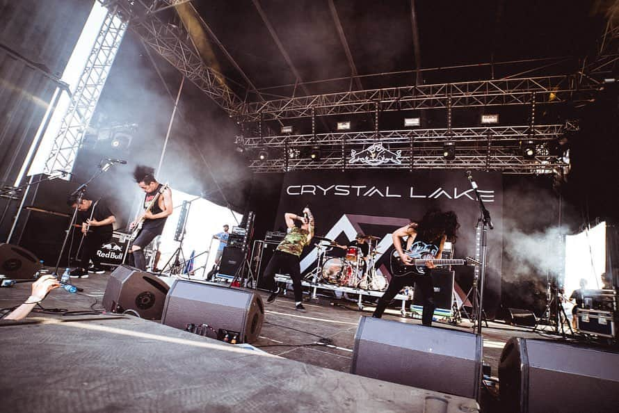 Crystal Lakeさんのインスタグラム写真 - (Crystal LakeInstagram)「Thank you @novarockfestival in Austria 🇦🇹 You guys were deserve it! See you in August with @parkwaydriveofficial and @thyartinstagram 👍  Photo: @johngyllhamn  #CrystalLake #Helix #WorldTour2019 #NovaRockFestival」6月15日 19時02分 - crystallake777