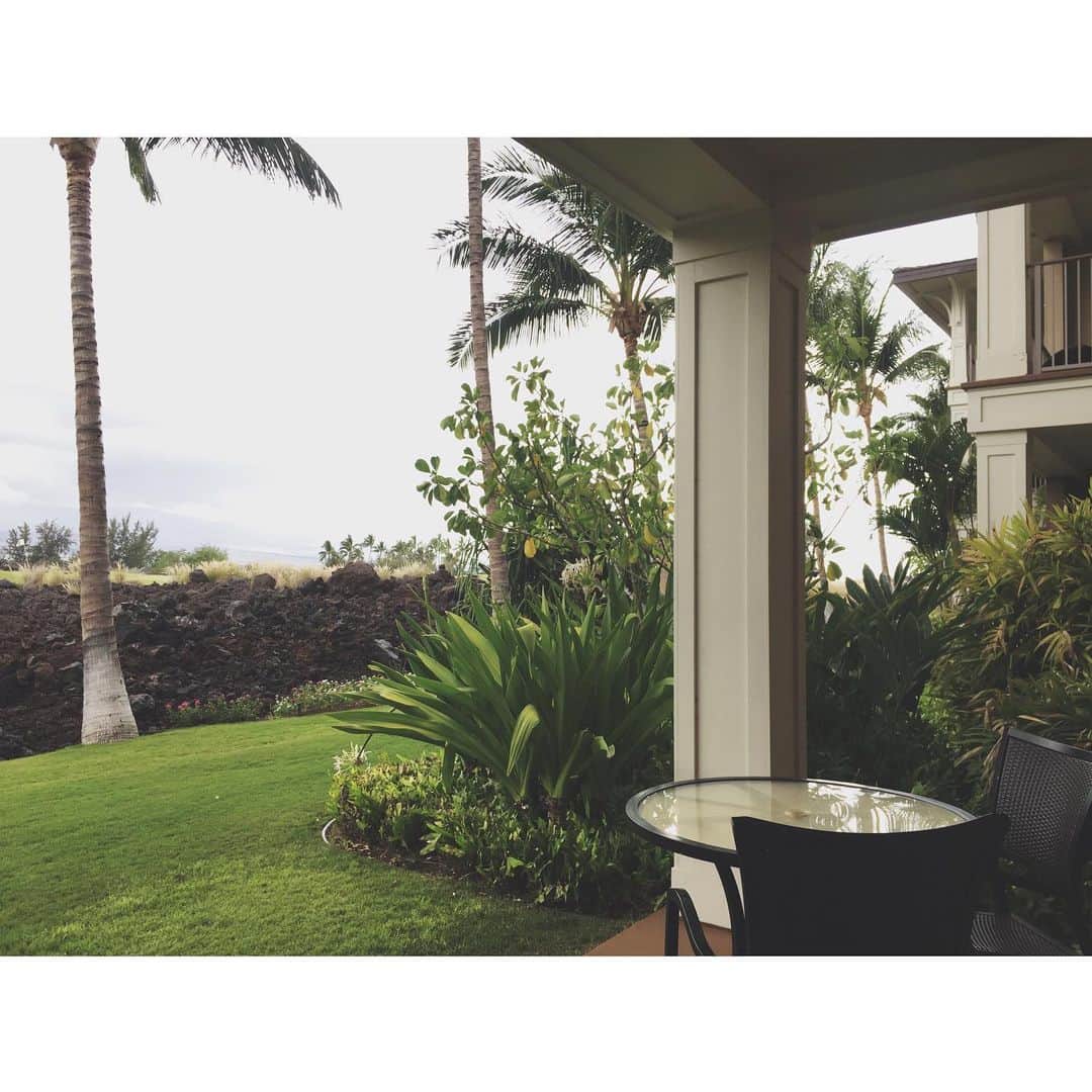 中津悠希さんのインスタグラム写真 - (中津悠希Instagram)「初めてのハワイ島🏝✈️ オアフとは全然雰囲気が違う😊 #hawaii #family #trip #bigisland #kingsland #waikoloa #ハワイ #家族旅行」6月15日 20時14分 - yukinakatsu