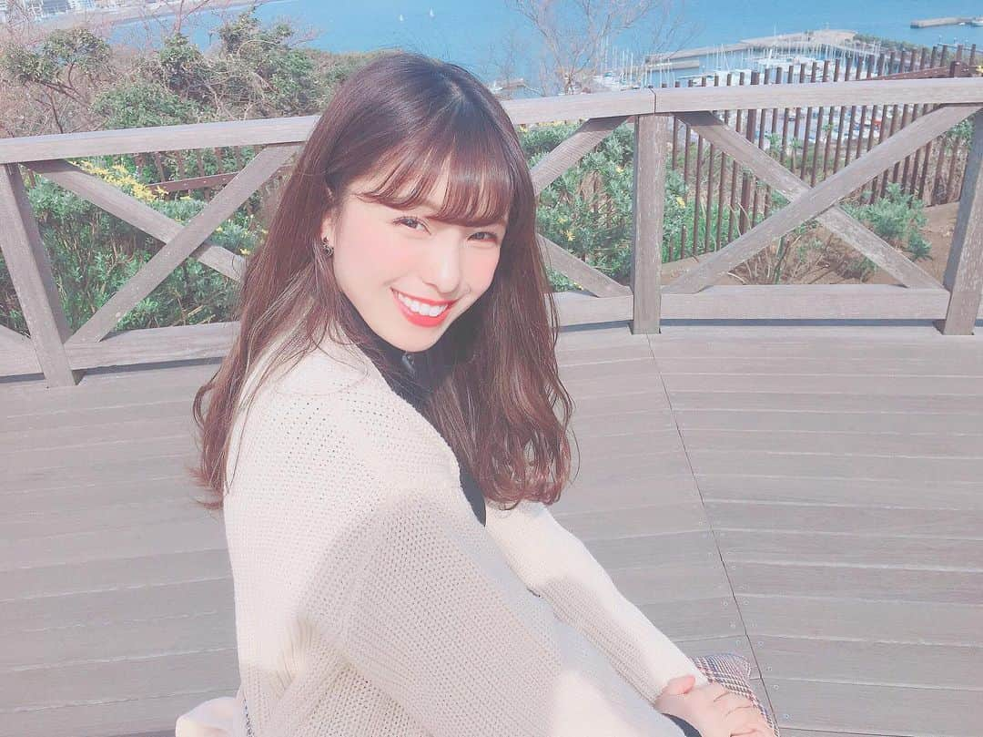 小嶋菜月さんのインスタグラム写真 - (小嶋菜月Instagram)「😆♥️ . . パパが撮ってくれた写真☺️ . . パパは私の半目を撮るプロだと思う😶笑 . . #江ノ島 #家族 #お出かけ #撮影者 #パパ #半目 #笑」6月15日 20時23分 - kojimanatsuki_offical