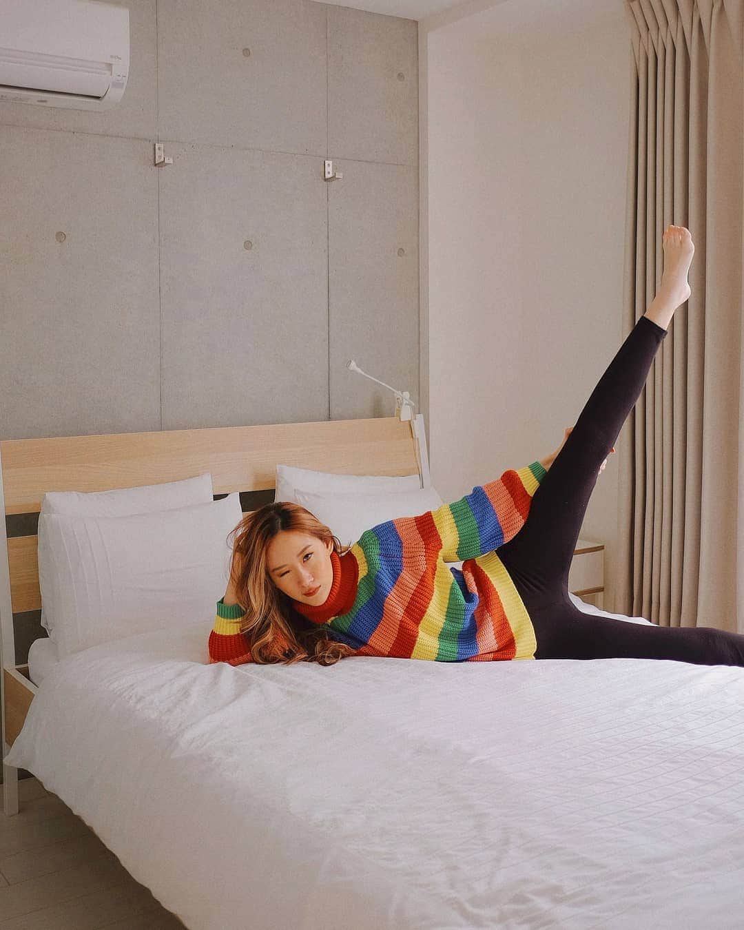 エリッサ・ヤマダのインスタグラム：「Happy #PRIDE Month to all my LGBTQ+ friends! Stay true, stay you. ❤🧡💛🥰💚💙💜」