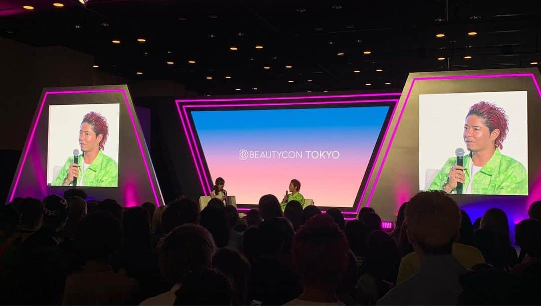 高木琢也さんのインスタグラム写真 - (高木琢也Instagram)「BEAUTYCON  TOKYO結構緊張したー🤩🤩🤩 ご来場のみなさんありがとうございました😋🙏 #BEAUTYCONTOKYO #美容師 #トークショー #乱入 #イガリパイセン」6月15日 21時30分 - takagi_ocean