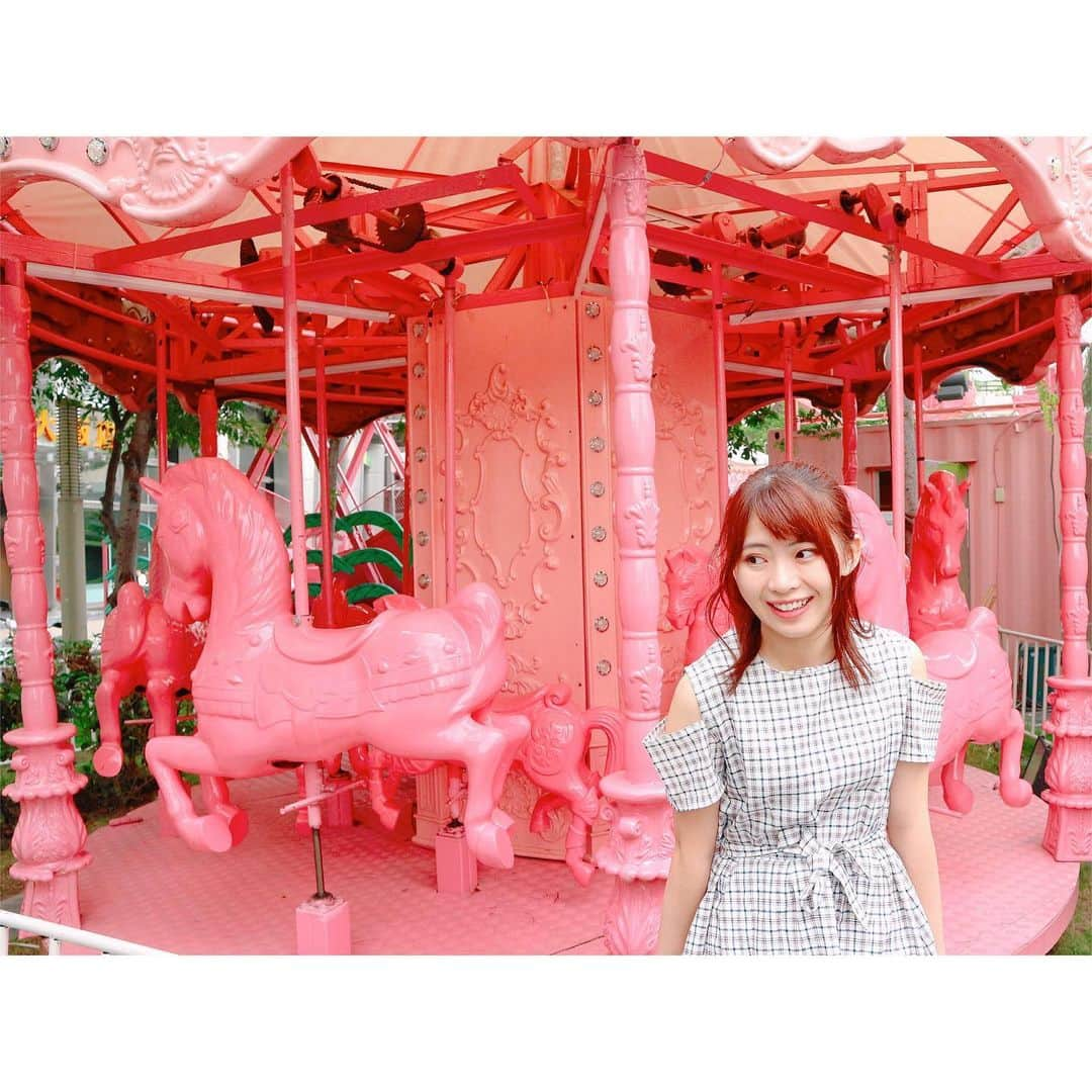 馬嘉伶さんのインスタグラム写真 - (馬嘉伶Instagram)「🍵 #ピンク #遊園地 #🎡 #🎠 . 大都市の中にある遊園地🎠 大きな遊園地ではないですが ピンクがいっぱい、夢みたいな空間です💓 * * * * * * * * * * * * 大都市中的遊樂園🎠 雖然範圍不大 但是個滿滿粉紅色的夢幻樂園💓 . . 【#まちゃの台中🍄】 📍#草悟廣場 #粉紅樂園 #台灣 #台湾 #台湾旅行 #台中 #台中旅行 #台中景點 #Taiwan #taiwantravel #Taichung #taichungtravels」6月15日 21時51分 - macyacyarin