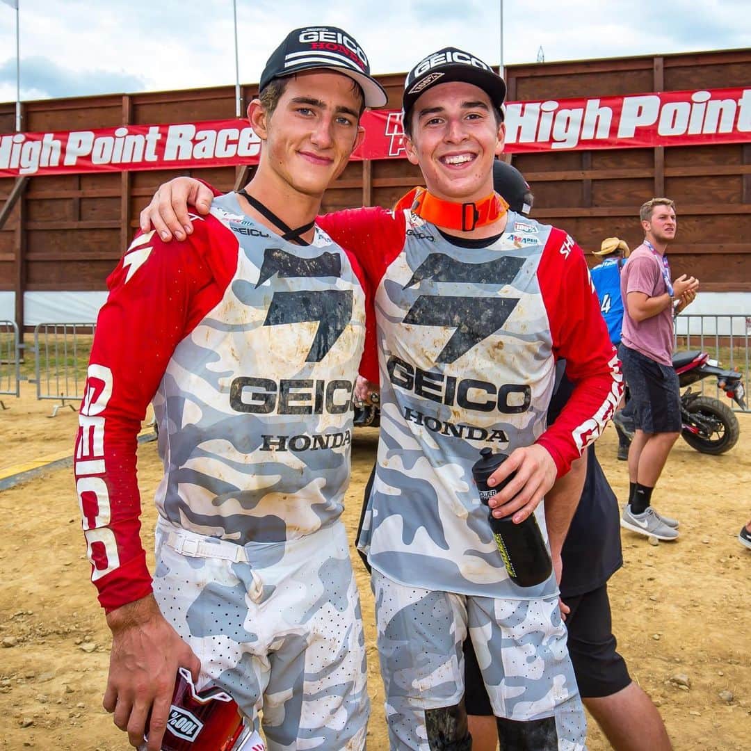 Honda Powersports USさんのインスタグラム写真 - (Honda Powersports USInstagram)「Double podium for the @fchonda crew! @hunterlawrence and @chasesexton finished second and third overall aboard their CRF250R’s! Great race, guys! #RideRed #Honda #ProMotocross #ThisIsMoto」6月16日 7時58分 - honda_powersports_us