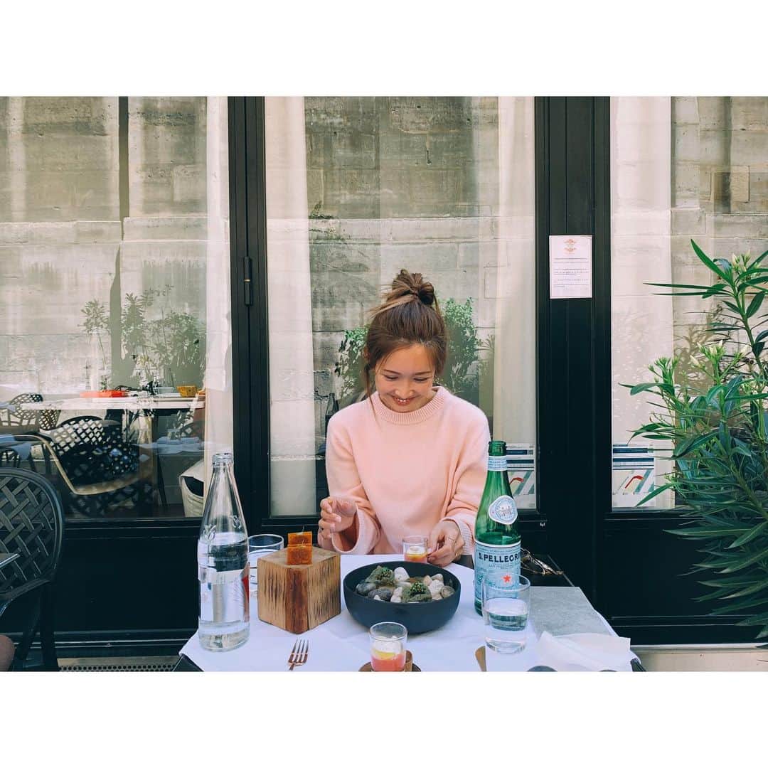 紗栄子さんのインスタグラム写真 - (紗栄子Instagram)「ランチ美味しかった〜💘🇫🇷🍴 #paris#restaurantlumen」6月16日 7時54分 - saekoofficial