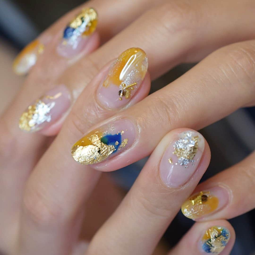 Yuka Maeda ::manicurelistのインスタグラム：「. . 大阪市北区 梅田.中崎町.駅から徒歩7分🚶‍♀️ CADENAS nail eyelash  マツエクアカウント @cadenaseyelash LINE:@ cadenas 🆔検索🙋‍♀️ tel:06-4792-8617. cadenas.nail@gmail.com. . #ネイル #ジェルアート #手元くら部 #梅田ネイル #instanails #大人ネイル #個性派ネイル #クリアネイル #ジェルネイル #nail #네일 #ニュアンスネイル #instanail #nailstagram #春ネイル  #ネイルデザイン #젤네일 #美甲 #osaka  #ジェルデザイン #cadenas #指甲 #spring #Insatnails #fashion #シアーネイル #うる艶ネイル #トレンドネイル  #お洒落ネイル #金箔」