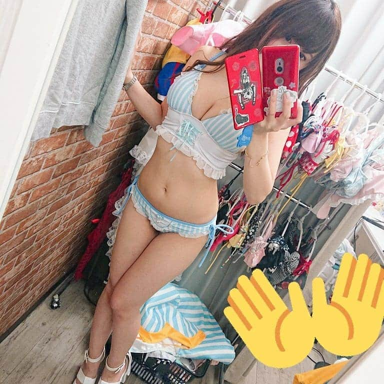 星空もあさんのインスタグラム写真 - (星空もあInstagram)「この水着かわいいよね🥺  #av女優 #水着 #水着姿」6月16日 8時16分 - hoshizora_moa