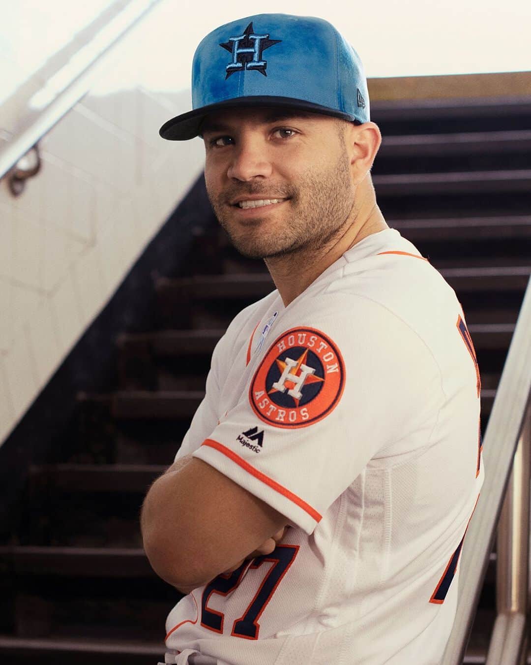 ニューエラ・キャップのインスタグラム：「Houston Astros second baseman, and dad José Altuve in the Official On-Field cap of Father’s Day. All teams available at neweracap.com. WE REIGN AS ONE」