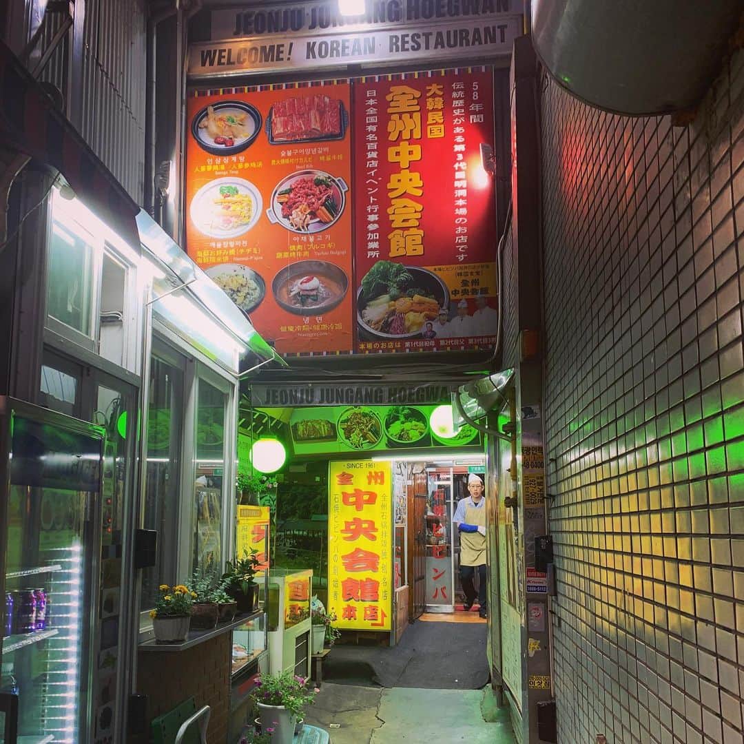 のインスタグラム：「. 少し前ですが… 1泊3日で韓国🇰🇷 LCC様々な弾丸旅行!! ★ #韓国 #Korea #koreatrip #ソウル #Seoul #seoultrip ★ #全州中央会館 #전주중앙회관명동본점 #石焼ビビンバ #発祥の店 #海鮮チヂミ #最高でした」