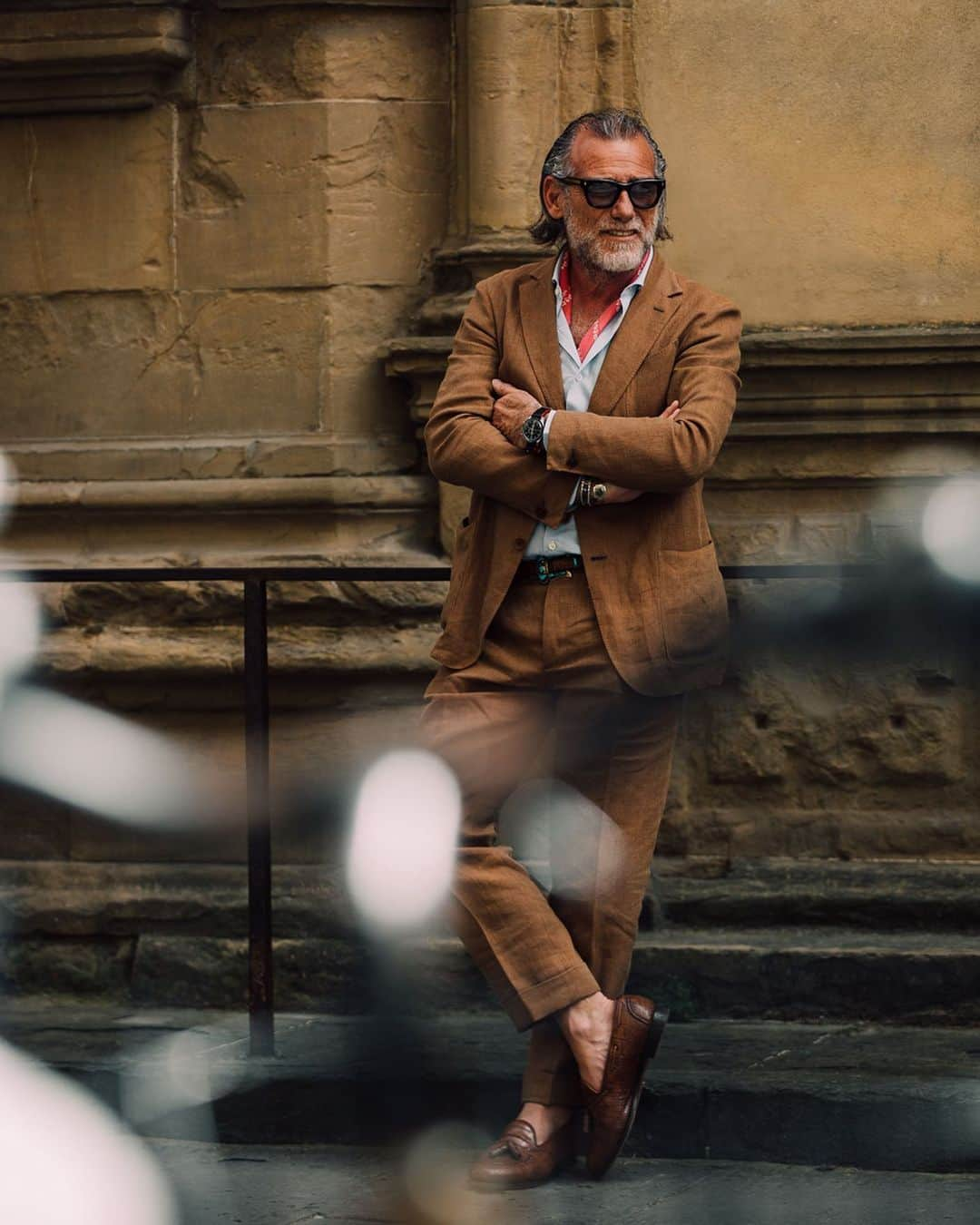 オメガさんのインスタグラム写真 - (オメガInstagram)「#Moonwatch / #PU96 Though they’d rather suit up than keep it casual, the dapper gents at #PittiUomo make dressing in style look easy.」6月16日 0時05分 - omega