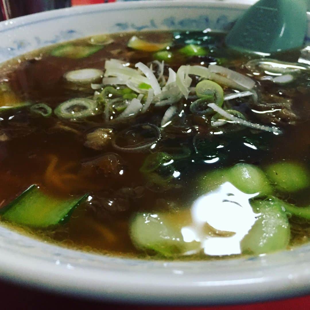 岸田繁さんのインスタグラム写真 - (岸田繁Instagram)「麺に始まり麺で終わる日でした麺目ない」6月16日 0時34分 - kishidashigeru