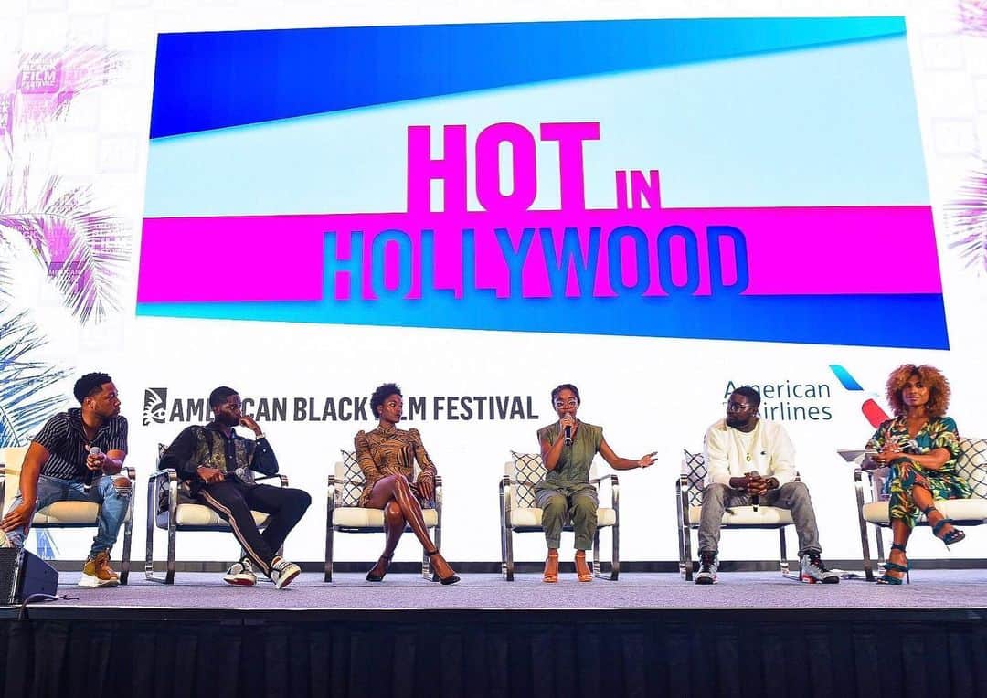 アメリカン航空のインスタグラム：「Honored to partner with @americanblackfilmfestival and support black filmmakers in the industry for the last 20 years.  Check our story to see what these stars had to say at our Hot In Hollywood panel! 🔥🎥」