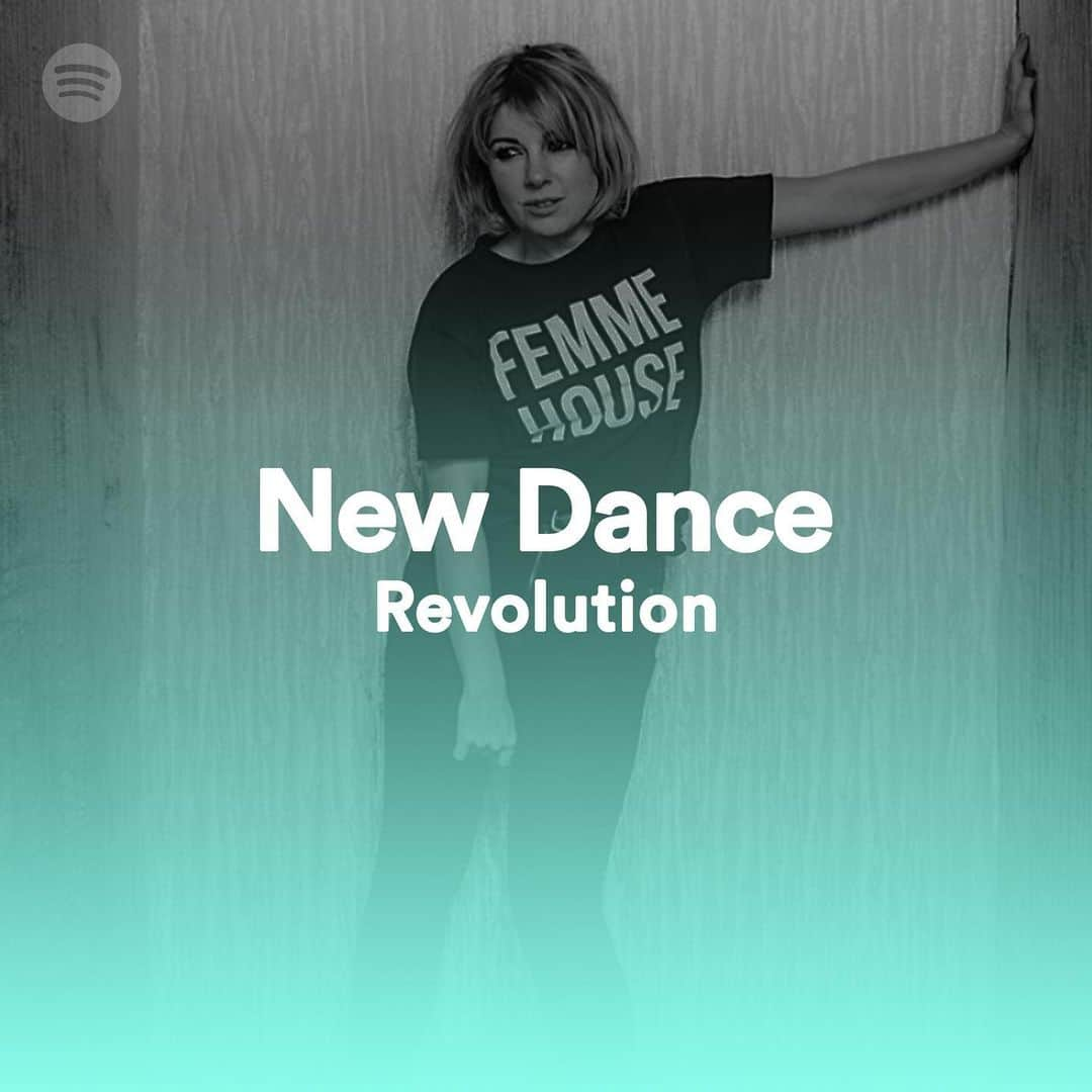 リトル・ブーツさんのインスタグラム写真 - (リトル・ブーツInstagram)「Thanks @spotify for adding my new track to the New Dance Revolution playlist 👯‍♀️ ‘Secret’ is streaming everywhere now... Link in bio to listen, lip sync in the mirror, save to your playlists, share with friends and support your local 5 ft nothing independent pop person’s algorithm 😘 . . . #secret #spotify #spotifyplaylist #spotifyplaylists #playlist #newmusic #popmusic #dancemusic #discohouse #dancepop #electronicmusic #newdancerevolution #nudisco #deephouse #dancemusic #danceparty #weekendsoundtrack #femmehouse #femaledjs #femaleproducers #independentlabels #independentmusicians #supportmyalgorithm」6月16日 1時29分 - littlebootsmusic