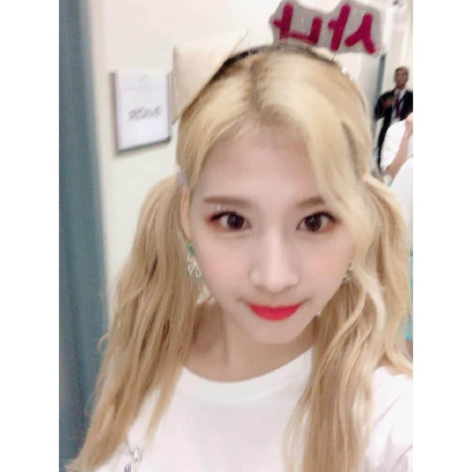 TWICEさんのインスタグラム写真 - (TWICEInstagram)「다음에 또 만날때까지...💜❤️👶🏻」6月16日 2時02分 - twicetagram