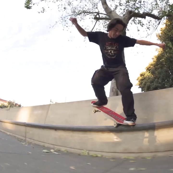 スラッシャーのインスタグラム：「👉🏽 @gageboyle for @spitfirewheels 🔥」