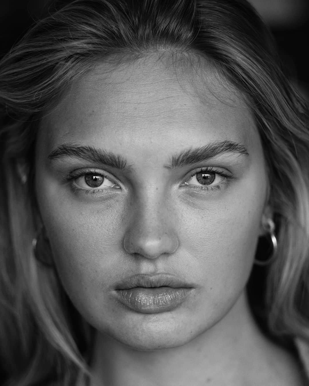 ロミー・ストリドさんのインスタグラム写真 - (ロミー・ストリドInstagram)「colour or black and white.」6月16日 6時22分 - romeestrijd