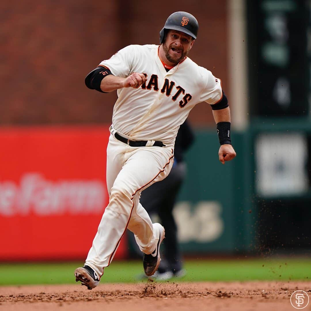 サンフランシスコ・ジャイアンツさんのインスタグラム写真 - (サンフランシスコ・ジャイアンツInstagram)「And runnin’ runnin’ 🏃‍♂️ #SFGiants」6月16日 6時34分 - sfgiants