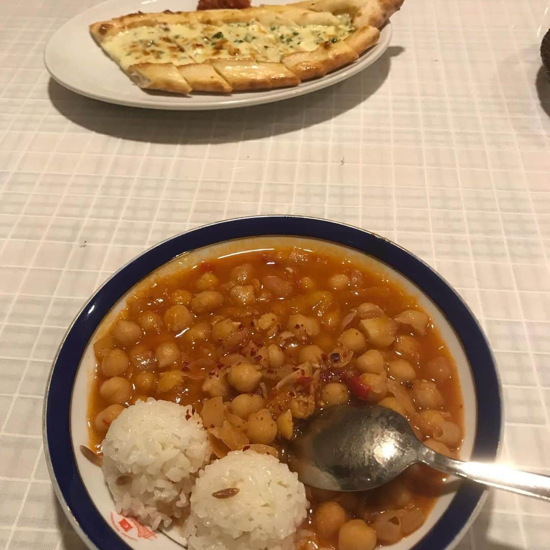 東野幸治さんのインスタグラム写真 - (東野幸治Instagram)「吉田豪さんとランチしました。 誰もいないトルコ料理屋に連れて行かれました。 喋りやすい店でした。」6月16日 16時52分 - higashinodesu