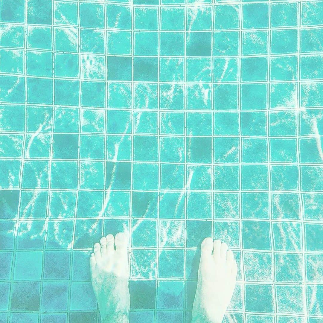 前田恭介さんのインスタグラム写真 - (前田恭介Instagram)「毎年夏は暑いはずなのに、毎年夏が暑いことを忘れてる😵去年に引き続き、今年の夏も幕張でライブするので良かったら来て下さいね。 #xfrag #モンスト」6月16日 17時10分 - kyosukemaeda