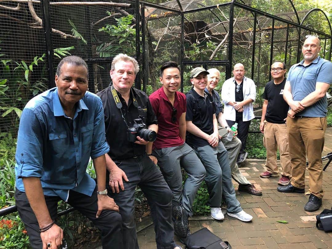 Joel Sartoreさんのインスタグラム写真 - (Joel SartoreInstagram)「Can’t get enough of the Photo Ark? Check out the second hour of @60minutes tomorrow night to learn more about the project! You’ll join me and the 60 Minutes crew in the Philippines and get a behind the scenes look at what it takes to get the perfect shot. #photoark #60minutes #behindthescenes #savetogether」6月16日 9時24分 - joelsartore