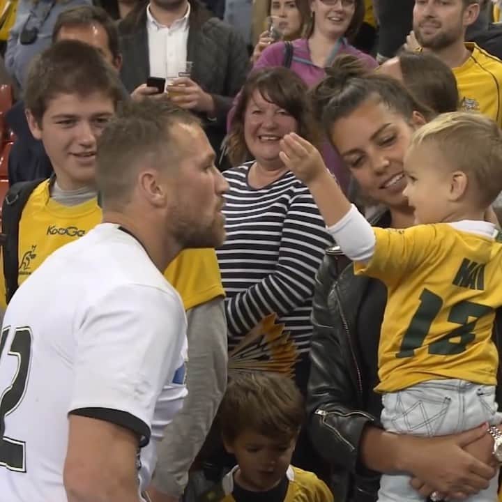 のインスタグラム：「. 試合が終われば、いつものお父さん👨‍👧‍👦 . #父の日 #FathersDay #RWC2019 #Rugby #Rugbygram #Sport #Father #Child #Baby #Respect #ラグビー」