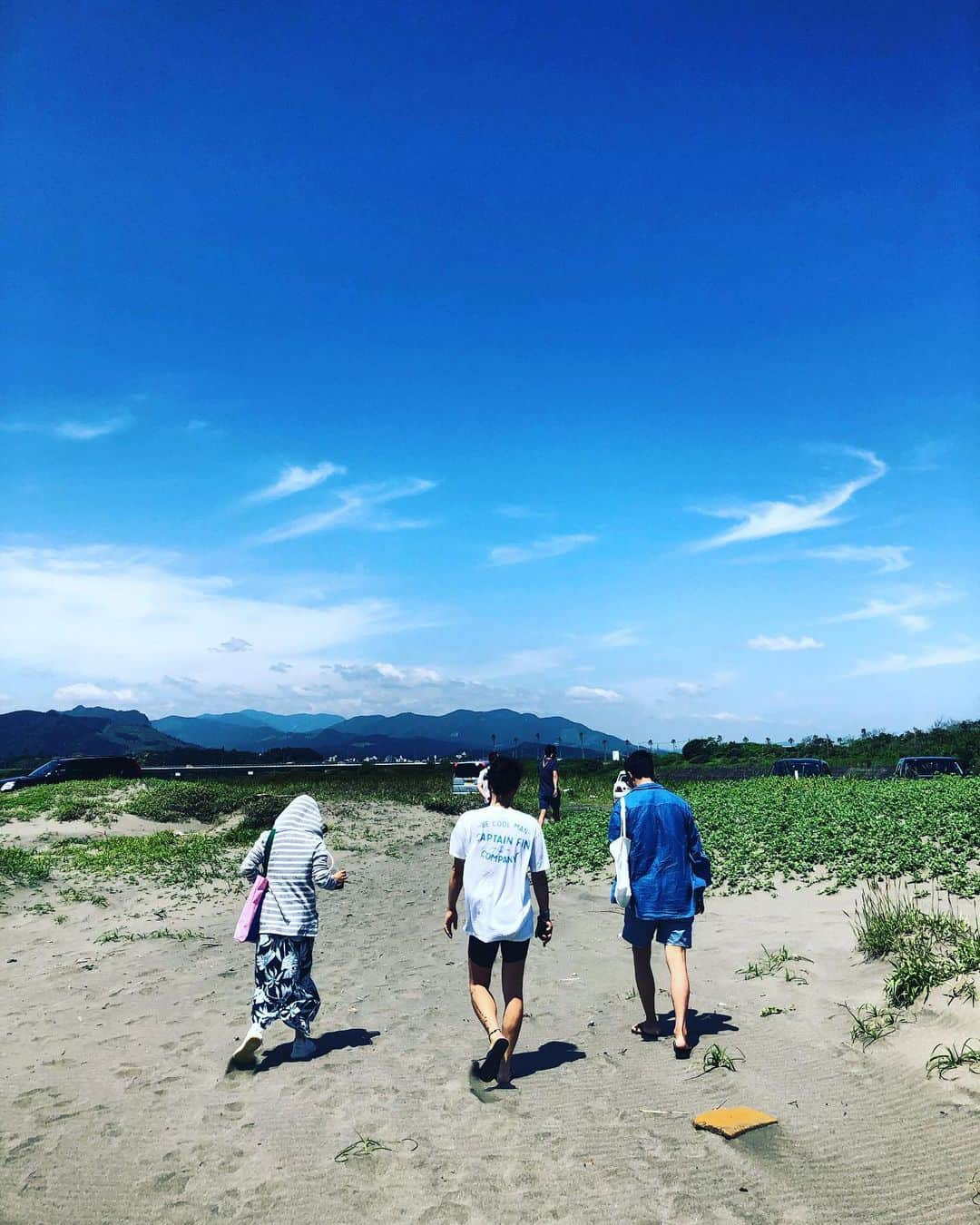 オム・ジョンファさんのインスタグラム写真 - (オム・ジョンファInstagram)「#파도체크#surf#surftrip#friends」6月16日 11時04分 - umaizing