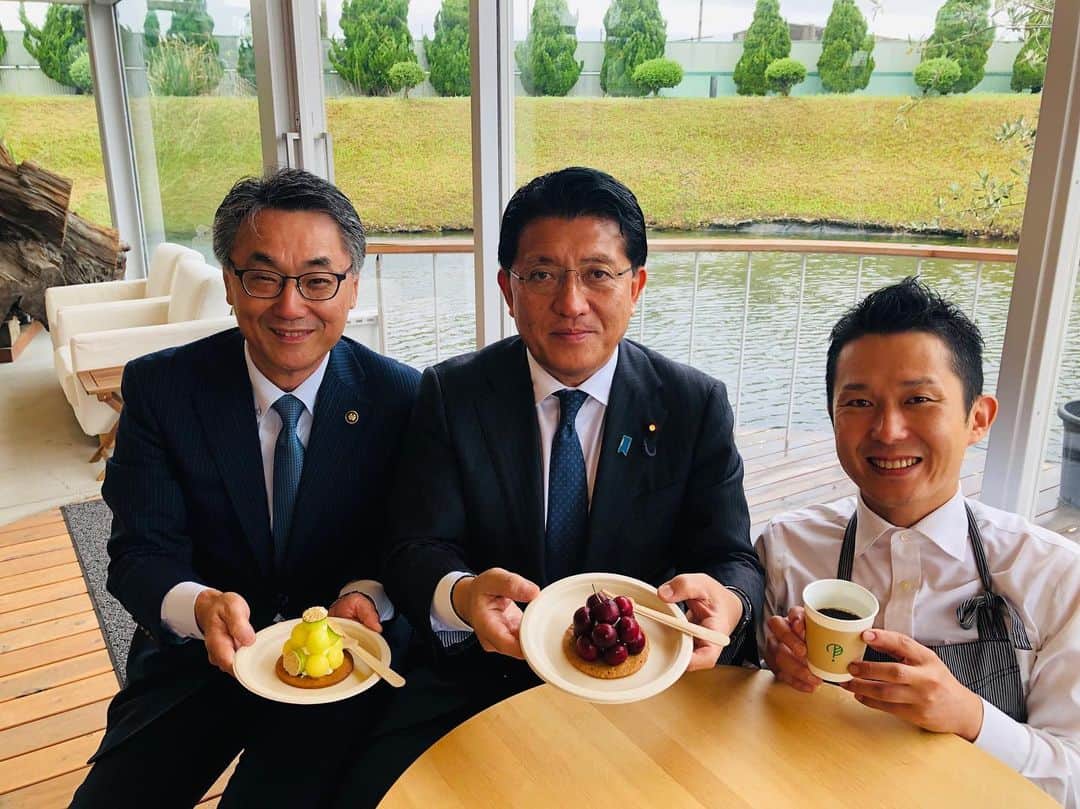 平井卓也のグルメインスタ