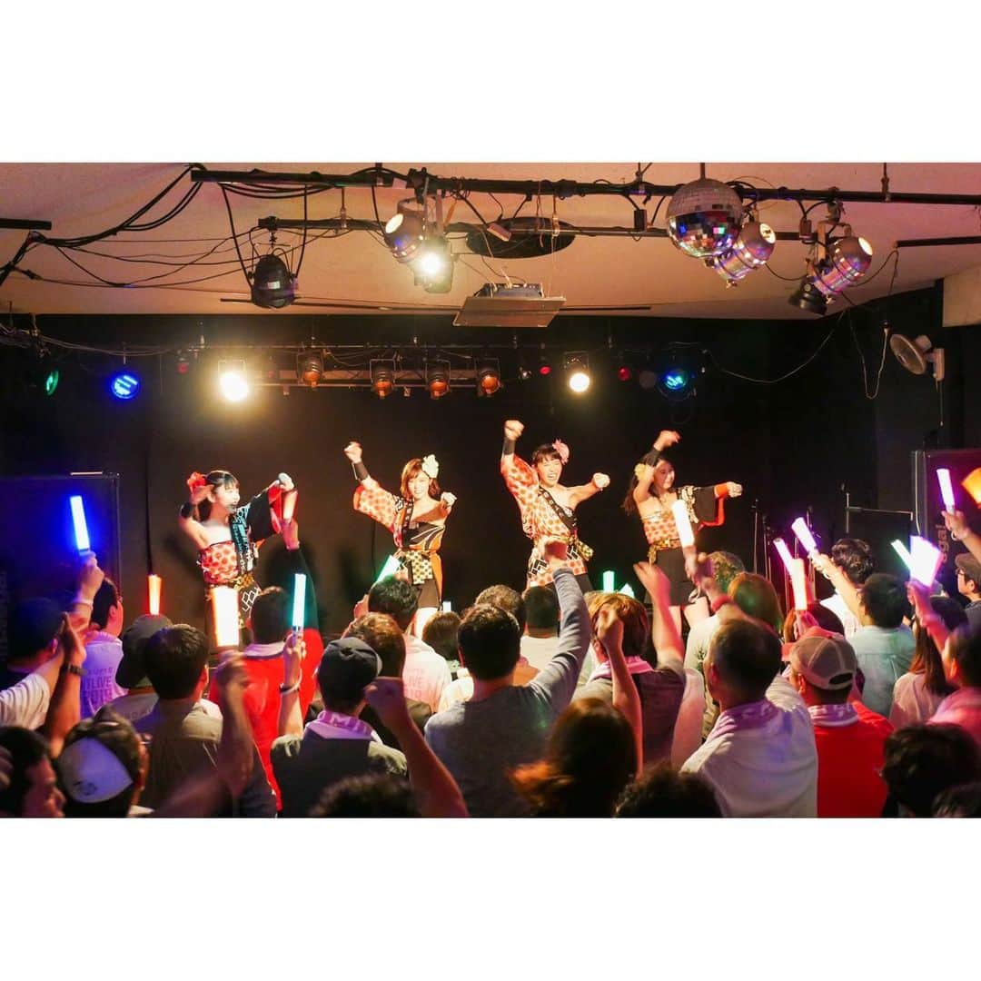 王林さんのインスタグラム写真 - (王林Instagram)「❤︎ 昨日は「RINGOMUSUME × ミルクス本物 LIVE in SAPPORO」ありがとうございました❣️🥰🥰 愛踊祭を思い出すステージ、2015年から今日までの道のりを考えて、皆さんと同じ時を過ごせてることに幸せを感じたライブでした😌💐 また札幌でライブしたい！！！するぞ！！ . . #ミルクス本物 さん #ringomusume #愛踊祭」6月16日 11時16分 - ourin_ringoooo