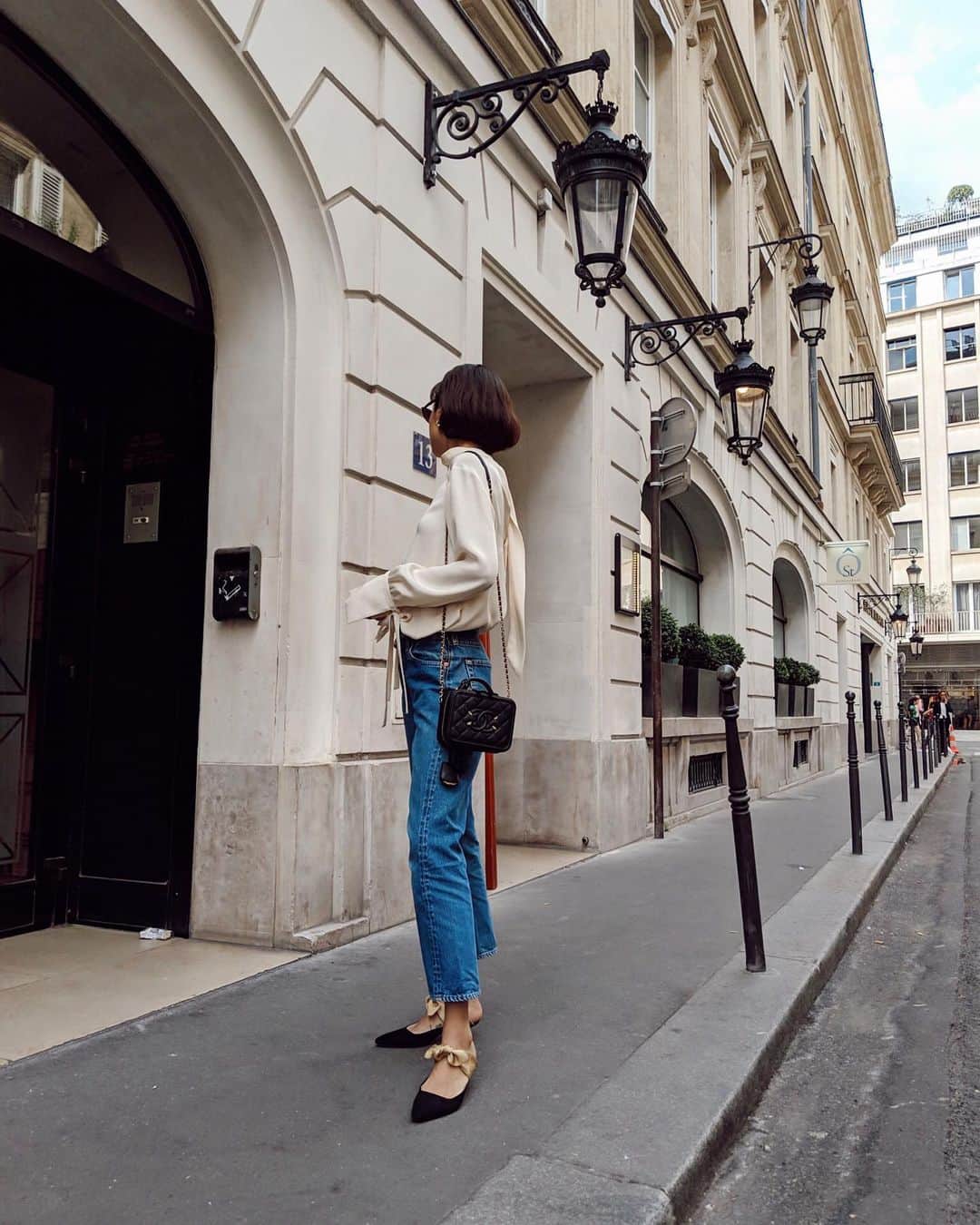 大屋夏南さんのインスタグラム写真 - (大屋夏南Instagram)「Miss you Paris 🌹 パリで着た私服LINEブログにあげてくね😉昨日は黒のジャケットのをあげたよ❣️ ・ ・ #ootd #look #paris #tb #パリ」6月16日 11時53分 - __kana_oya__