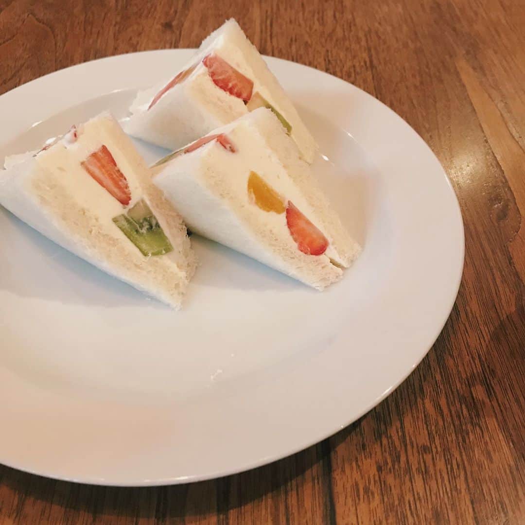 三戸なつめのグルメインスタ