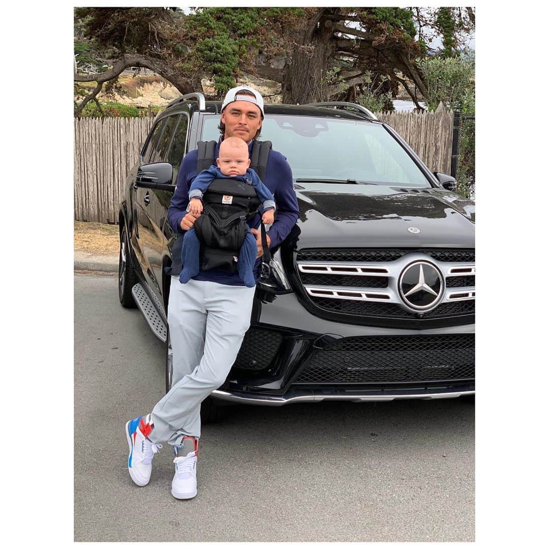 リッキー・ファウラーのインスタグラム：「Maze and I ride in style with @mercedesbenzusa」