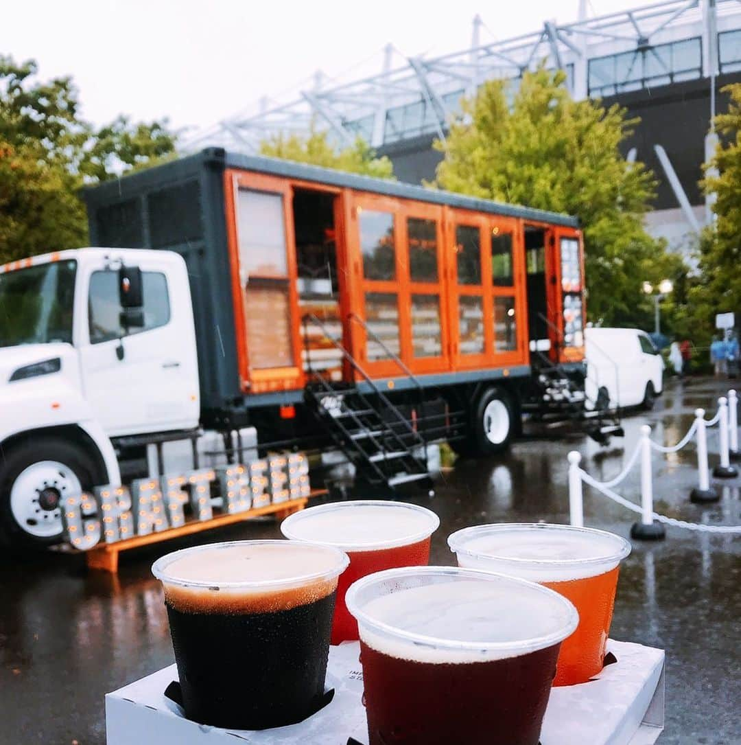 FC東京オフィシャルグッズさんのインスタグラム写真 - (FC東京オフィシャルグッズInstagram)「🍺 🔵神戸戦の青赤パーク🔴 @fctokyoofficial  #サッカー #soccer #Jリーグ #jleague #craftbeer #beer #クラフトビール #ビール #tyharbor #青赤パーク #味の素スタジアム #スタジアム #stadium #FC東京 #fctokyo #tokyo」6月16日 13時40分 - fctokyoofficial