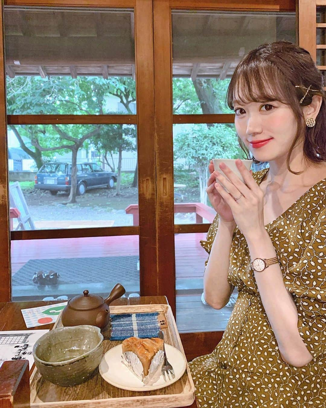 佐藤瀬奈さんのインスタグラム写真 - (佐藤瀬奈Instagram)「調神社の隣にある古民家カフェ⛩✨⠀ ⠀ 木のぬくもりと香りを感じられる店内で飲むお茶は 格別でした…☺️🍵⠀ ⠀ 時間がゆったりと流れていて こんなにリラックスできて癒されたカフェは 初めてかも🥺⠀ ⠀ この日はすごく暑い日だったけど 神社が近いからかカフェの付近は涼しくて 気持ちよかったなぁ☺️💓⠀ ⠀ お気に入りのカフェがまた1つ増えました♡♡ ・ ・ ・ #楽風#古民家カフェ#調神社」6月16日 13時36分 - senapuu