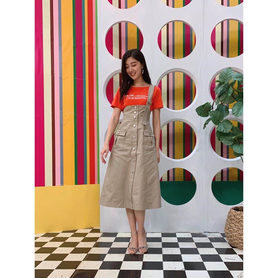 熊井友理奈さんのインスタグラム写真 - (熊井友理奈Instagram)「_  昨日の衣装 @mystrada_official 🧡  #tbs #王様のブランチ  #スタジオ#衣装 #mystrada #マイストラーダ  #今日は #父の日 #fathersday #パパいつもありがとう #👨♡」6月16日 13時53分 - kumai_yurina